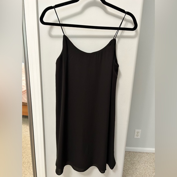 Francesca’s Black Flowy Dress - Picture 2 of 6